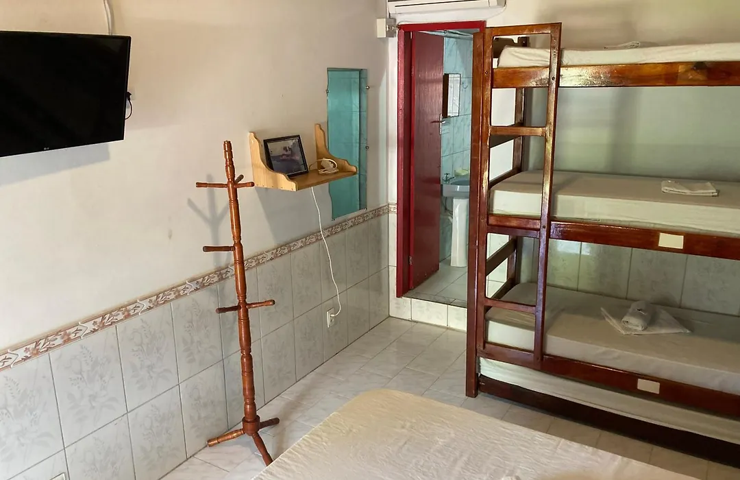 Papagaio Hostel&Pousada-1